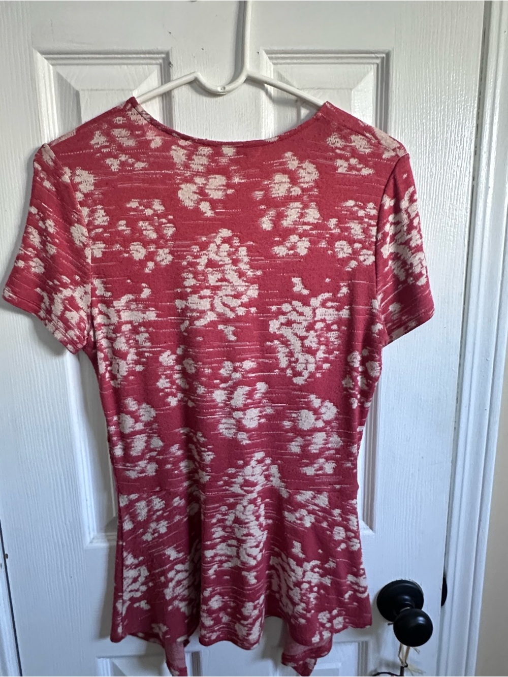 BCBGMaxAzria Rose and Cream Short Sleeve Tie-Dye Top